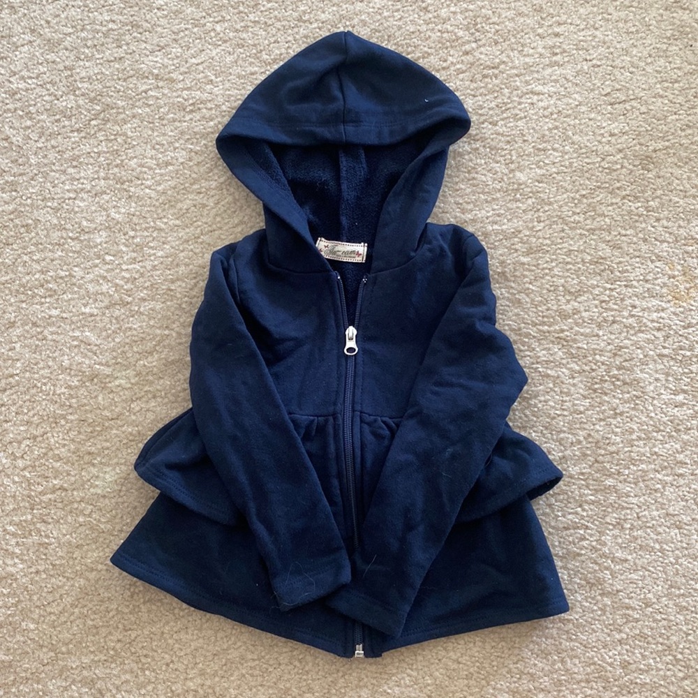 Navy blue Ta-eam kids hoodie/blouse size 3T